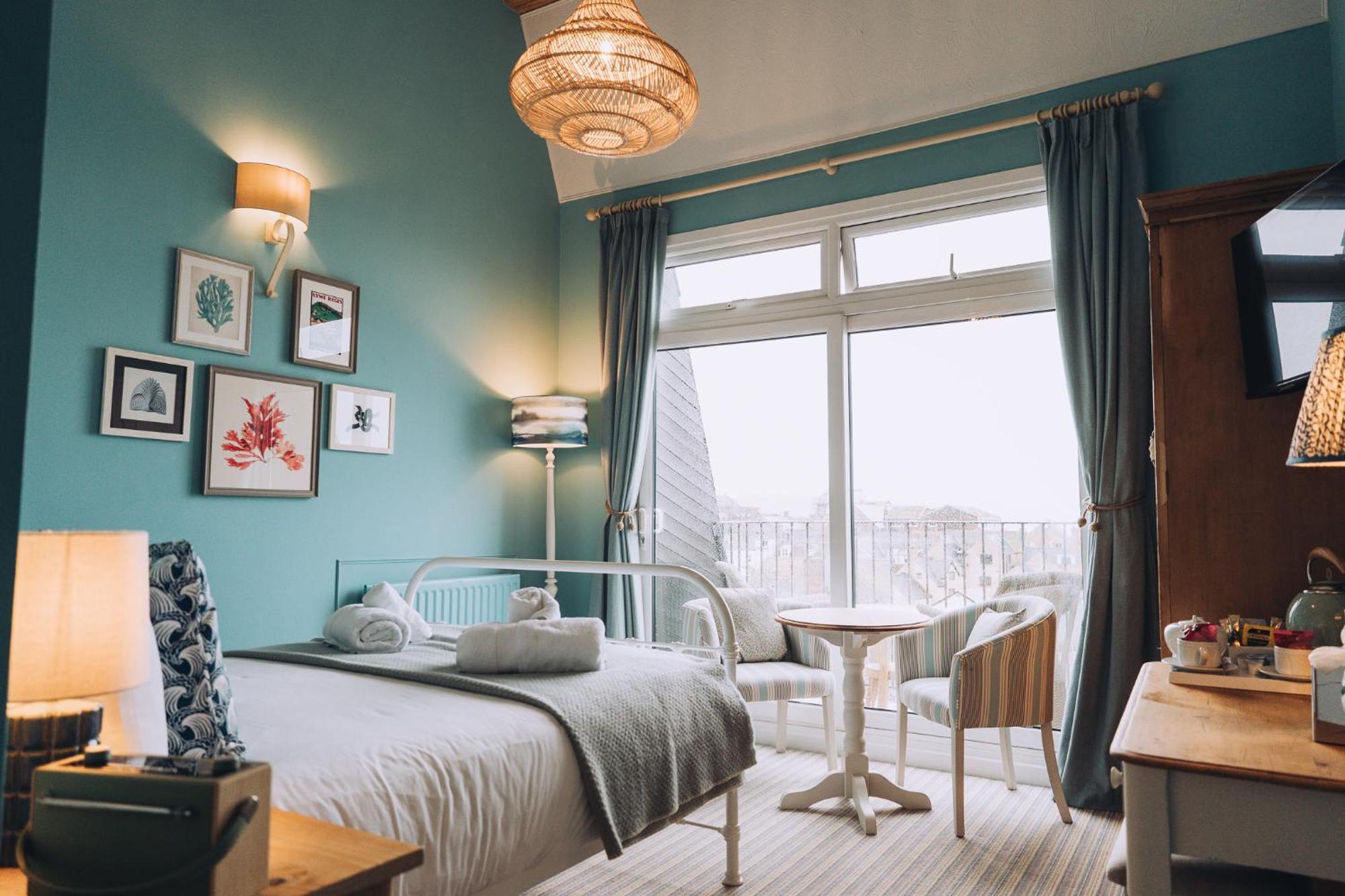 The Royal Lion Hotel Lyme Regis Bilik gambar